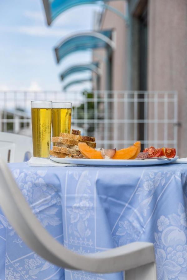 Aviano Palace Hotel Экстерьер фото